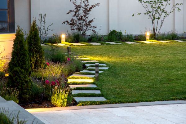 Columbia Landscape Lighting Service